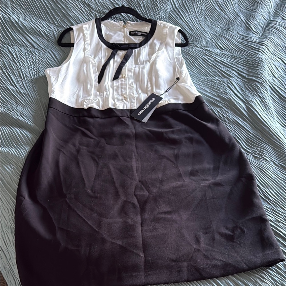 Black and White Sleeveless Dress